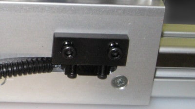 Non-Contact and Wear-Free Linear Encoder